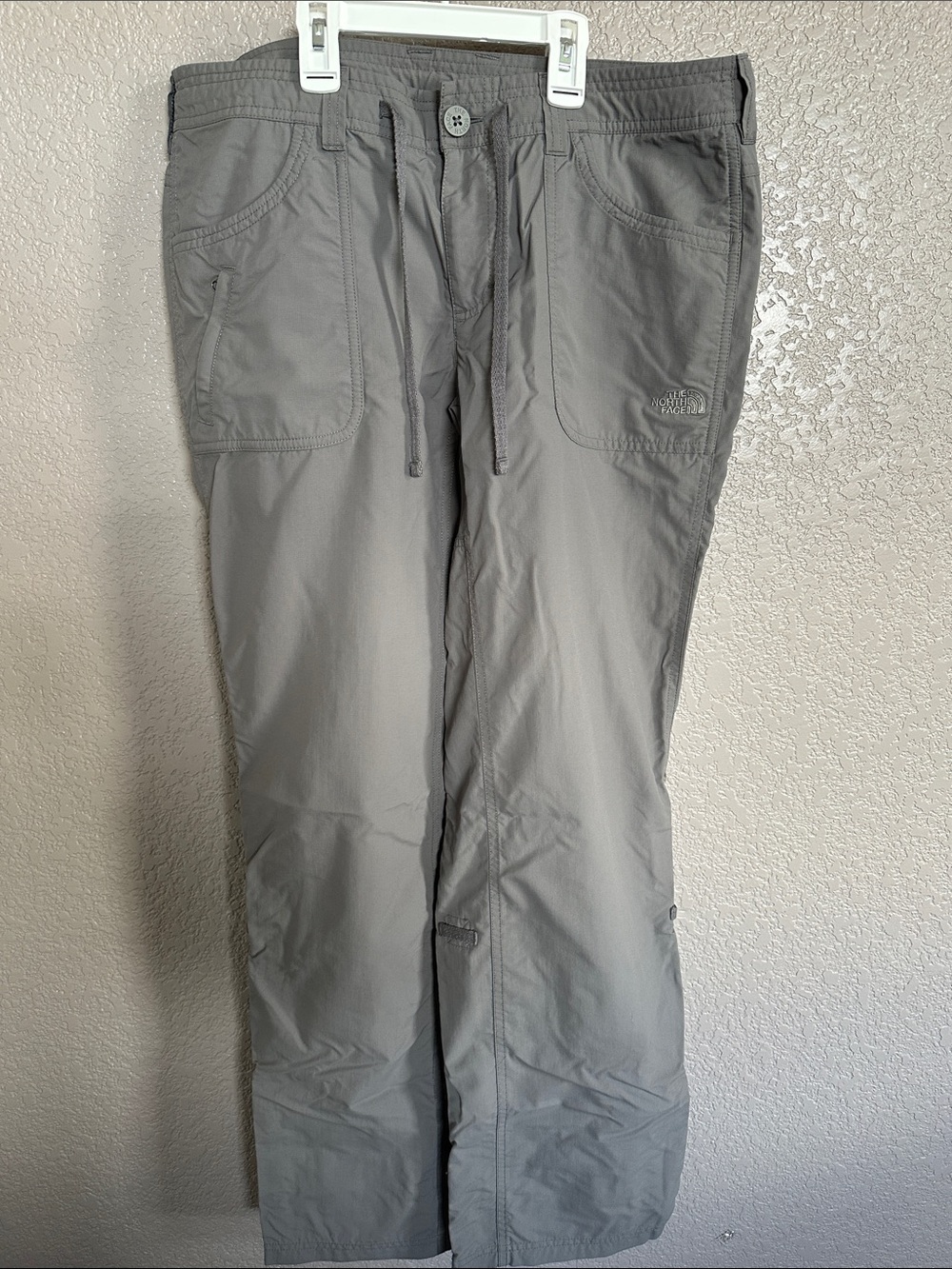 The North Face Women's Gray Straight-Leg Pants